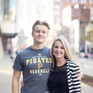 Meet your Posher, Amy